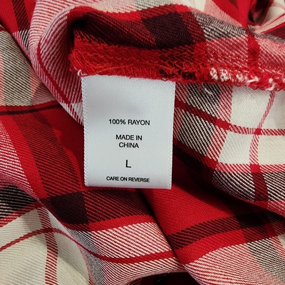 Soho New York & Company size Large plaid shirt - Picture 4 of 5